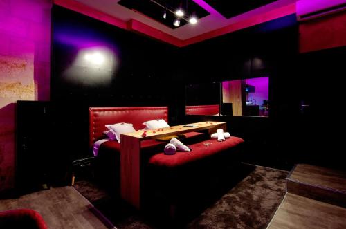 Mieuxqualhotel jacuzzi privatif Love room