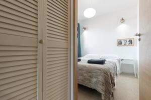 Appartement Migrainier côté cour 18 Rue du Migrainier 06600 Antibes Provence-Alpes-Côte d\'Azur