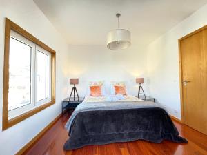 Miguel Torga Diamond Penthouse