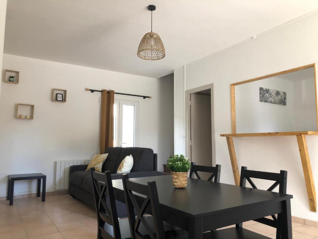 Appartement Mila, F3 avec extérieur et parking 3 Rue de la Libération 14114 Ver-sur-Mer