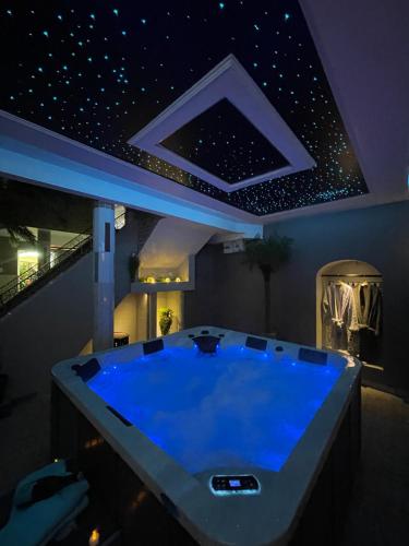 MILLE ET UNE NUIT SPA PRIVATIF ****