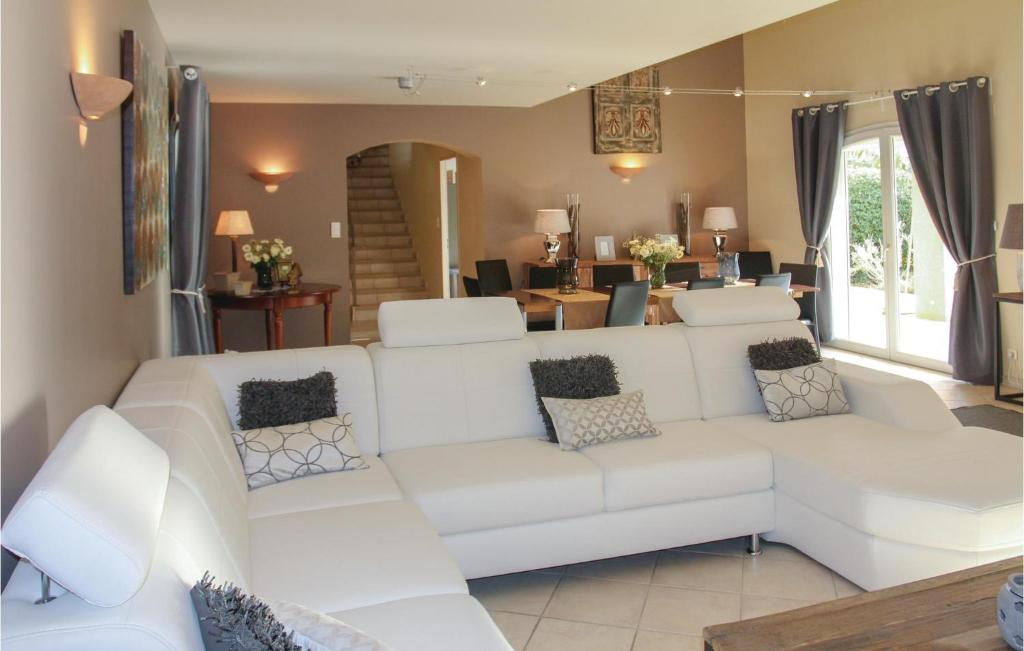 Mimont by Welcome to Cannes 06400 Cannes