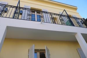 MIMONT PATIO AP4148