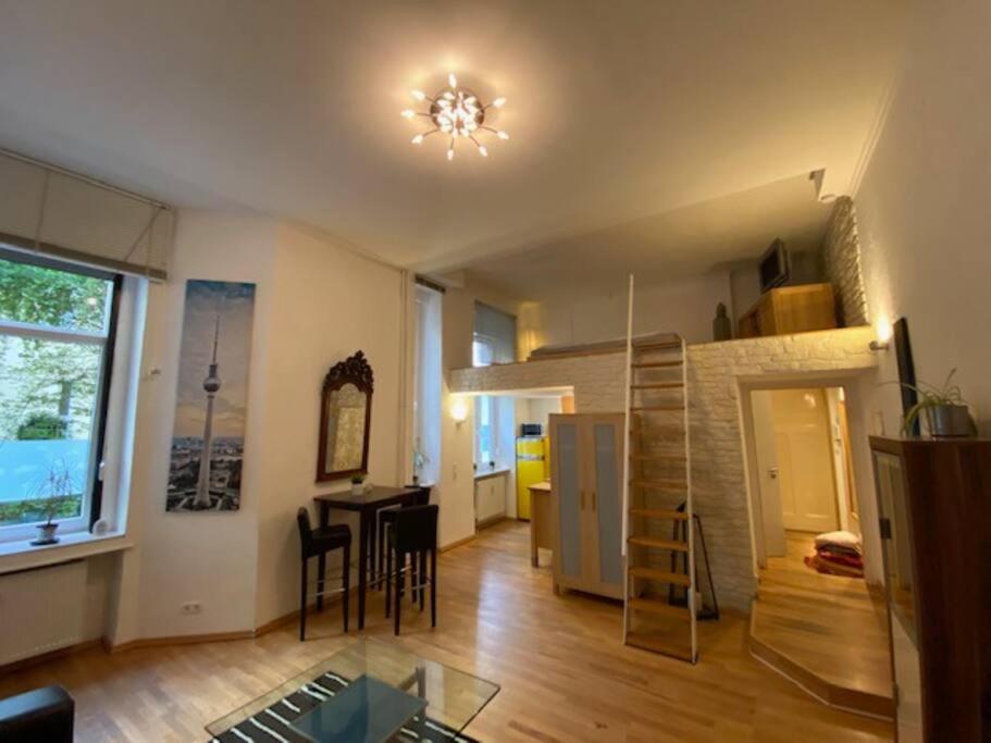 Appartement Mini Loft Berlin 8 Nikolsburger Straße 10717 Berlin