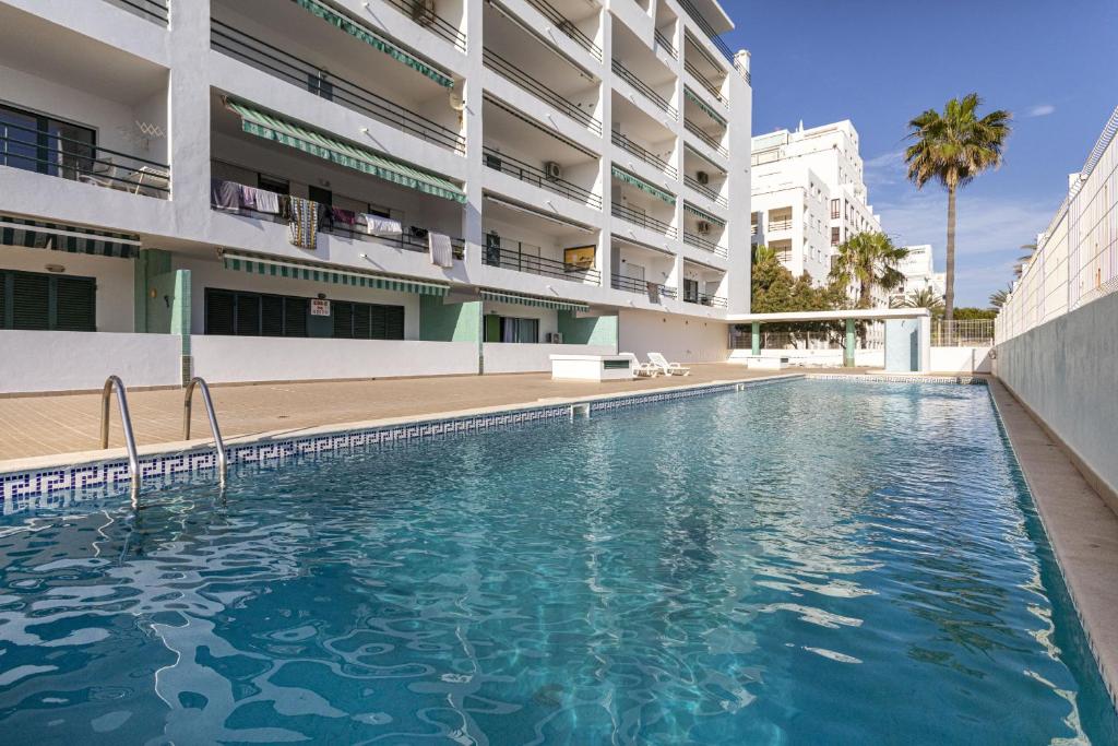 Appartement Miral 2 - Beach front apartment with pool Rua de Leste, Edifício Pérola Mar, R/C DTO 8125-201 Quarteira