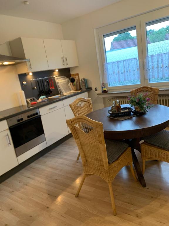 Appartement Mit Terrasse und Garten: Ferienparadies zwischen Süd-und Hooksielstrand 2 Voslapper Straße 26388 Wilhelmshaven