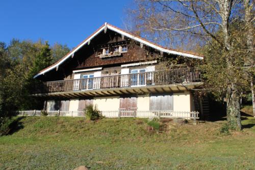 appartement mitoyen dans chalet Fraize france