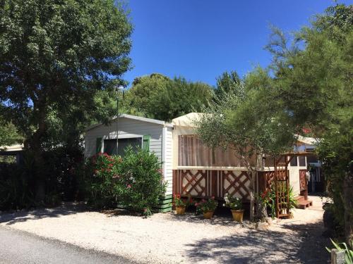 MobilHome Les Agapanthes au camping les Pins Maritimes