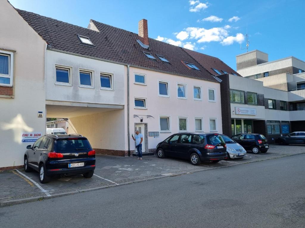 Appartement Möbilierte Wohnung in Wolfsburgs Zentrum 1 OG 1 Tischlerstraße 38440 Wolfsburg