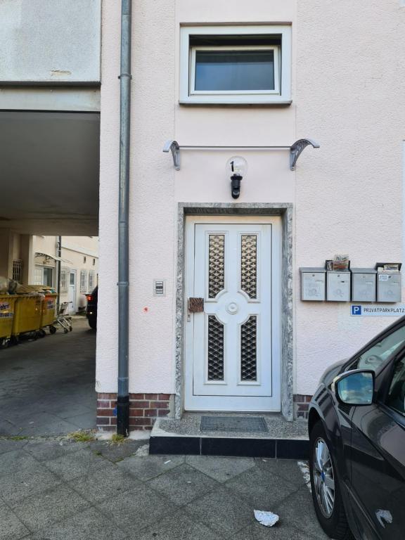 Möbilierte Wohnung in Wolfsburgs Zentrum 2 OG 1 Tischlerstraße, 38440 Wolfsburg