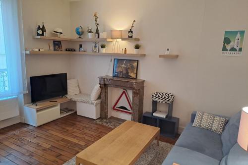Modern 1 Bedroom Apartment Close Sacré Coeur