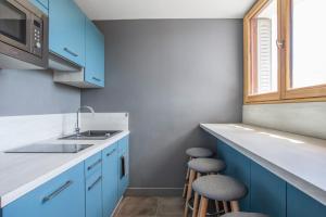 Modern 1br with terrace and a breathtaking view in Annecy