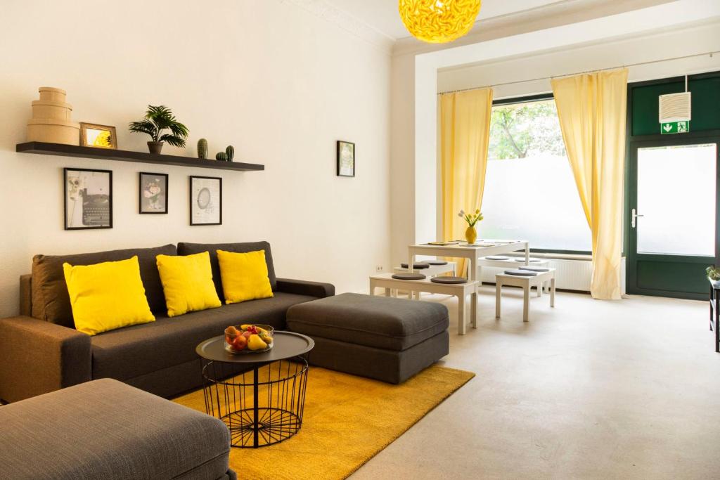 Modern 2 Bedroom Apartment in Berlin Schöneberg Feurigstraße 61, 10827 Berlin