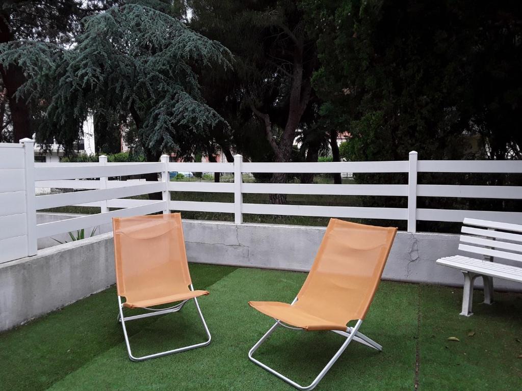 Modern and eclectic 2BD duplex in Le Marais 75003 Paris