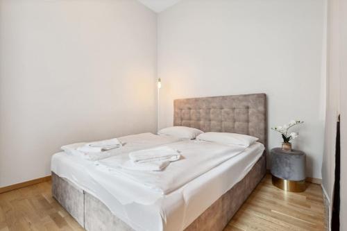 Modern and new designer flat in Charlottenburg