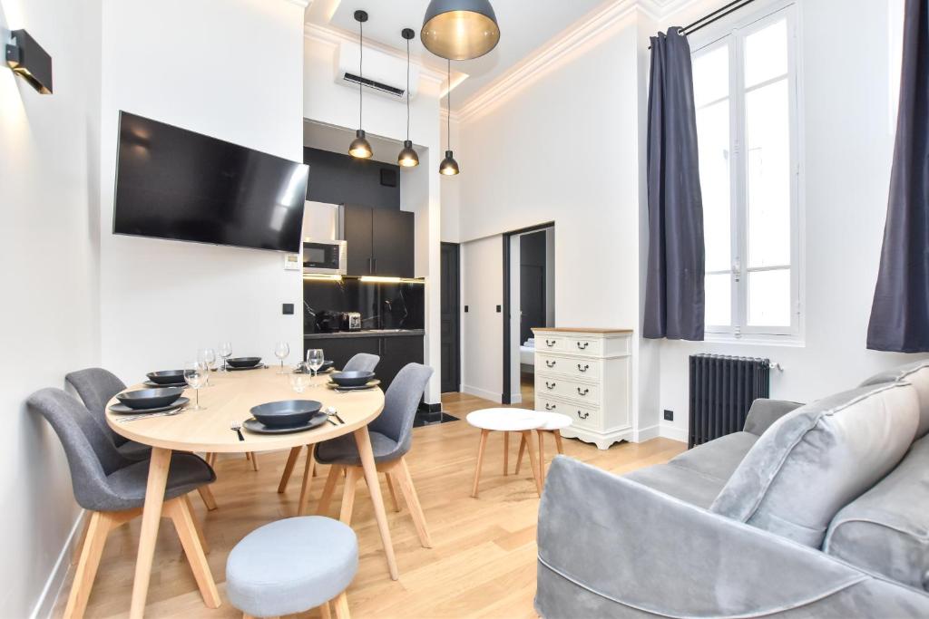 Modern apartment , Golfe de Saint Tropez