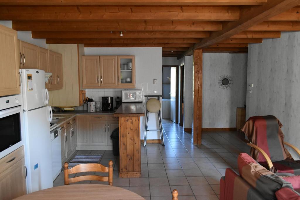 Modern apartment in Bayeux near Tapestry Museum