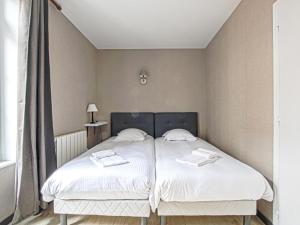 Modern apartment in Bayeux near Tapestry Museum