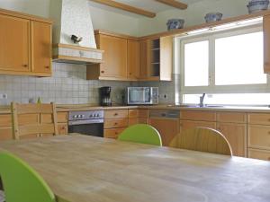 Modern Apartment in H ddingen with Terrace