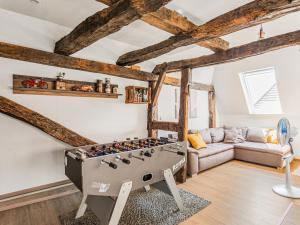 Modern Apartment in Herbolzheim with Extensive Kitchen