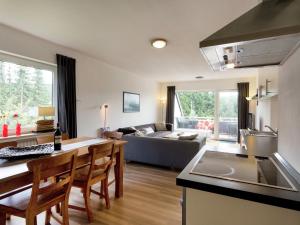 Modern apartment in K stelberg with private balcony