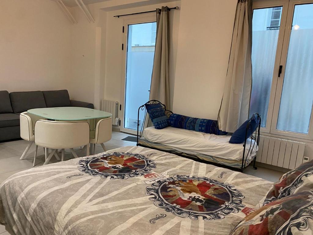 Modern Apartment in Klutz with Sea Nearby