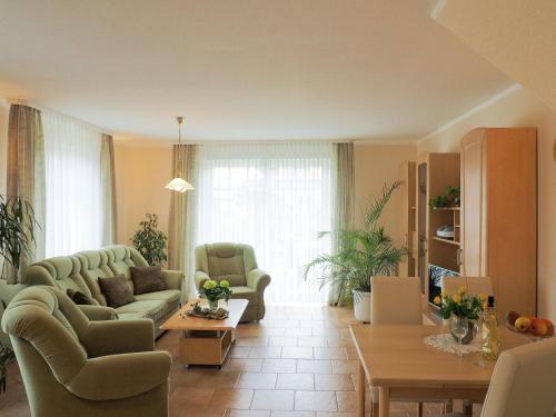 Modern Apartment in Kuhlungsborn with Garden