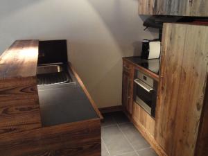 Modern Apartment in Meribel near Ski Area