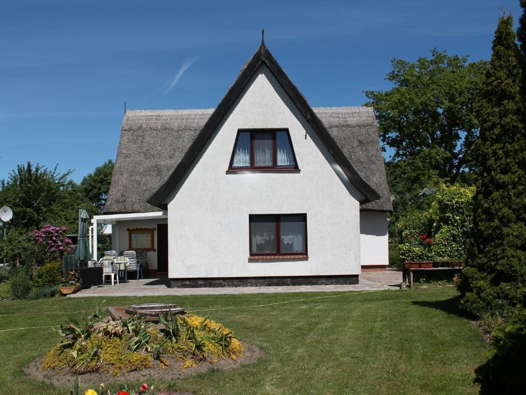 Modern Apartment in Pepelow Germany near Beach , 18233 Pepelow