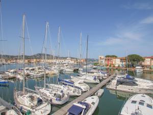 Modern apartment in Port Grimaud near the beach