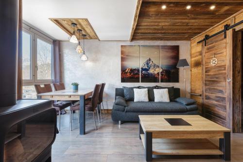 Modern Apartment Next to Ski lift Prarion
