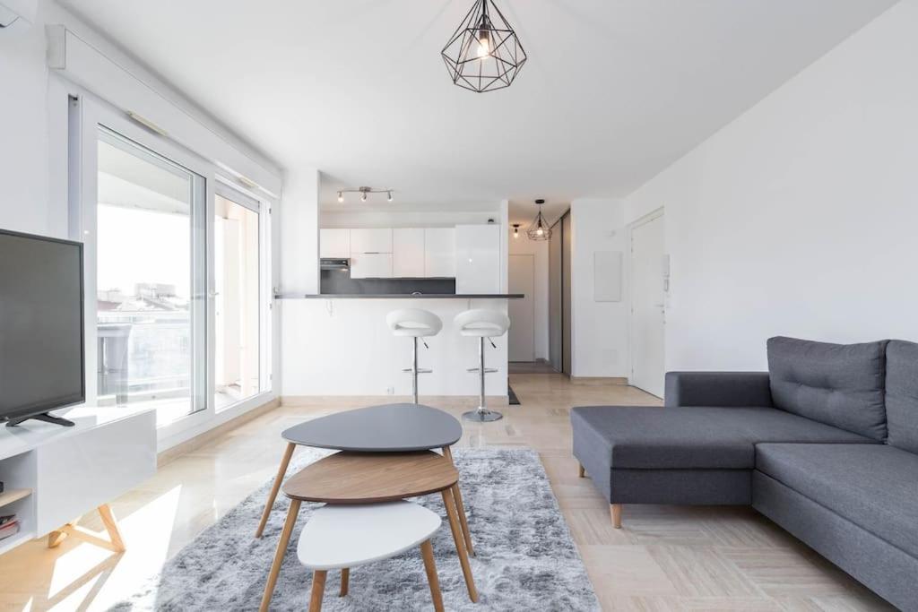 Appartement Modern apartment on the doorstep of Monaco 1 bis, étage 4 1 Avenue du Maréchal Foch 06240 Beausoleil