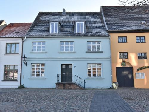 Modern Apartment with Garden in Wismar