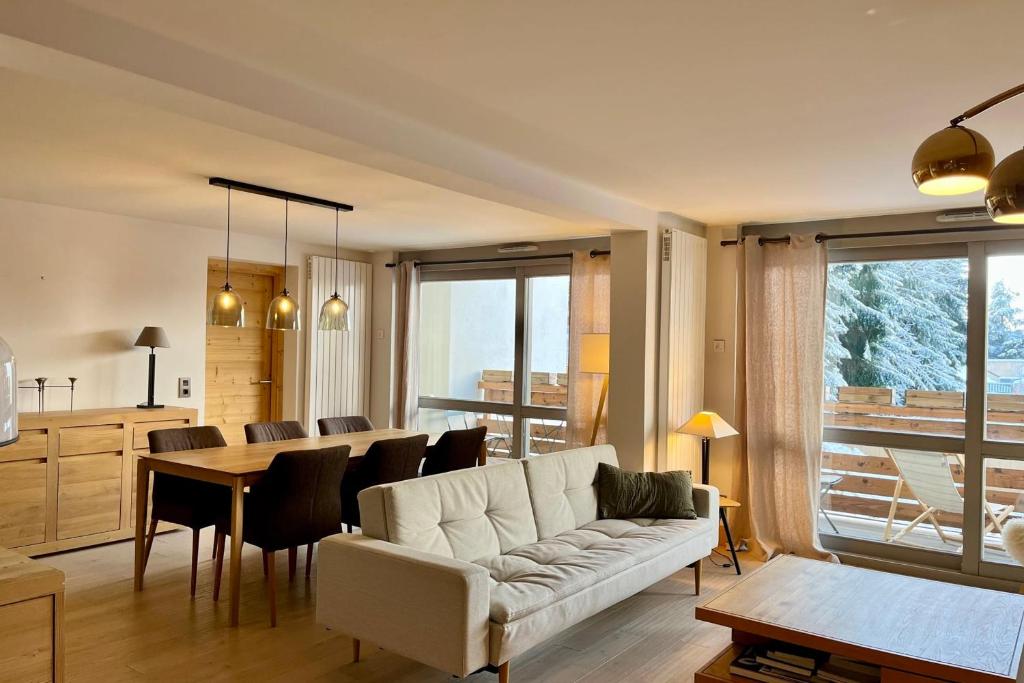 Appartement Modern Apt At The Foot Of The Slopes In Megève 20 Route de Rochebrune 74120 Megève