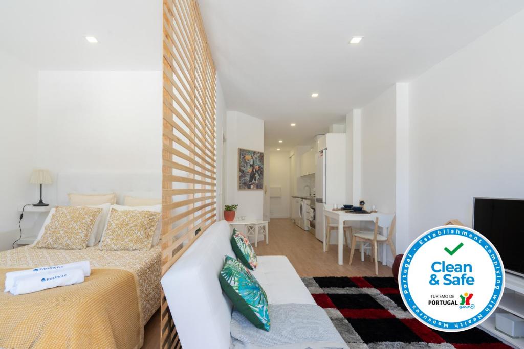 Modern Bright Studio by Host Wise 470 Rua da Alegria, 1F, 4000-035 Porto