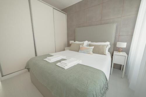 Modern Campanha Terrace