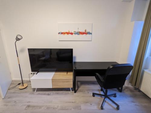 Modern City Apt, New and Exclusive, Fast Wifi, TV