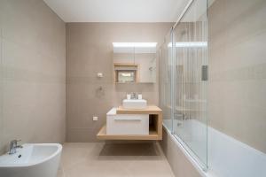 Modern Coastal Apartment Lagos Algarve