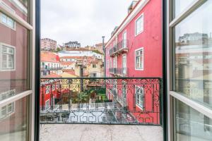 Appartement Modern Flat in Downtown Lisbon by LovelyStay 72 Praça dos Restauradores 2B 1150-265 Lisbonne -1