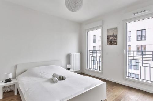 Modern flat two steps from the subway - Welkeys