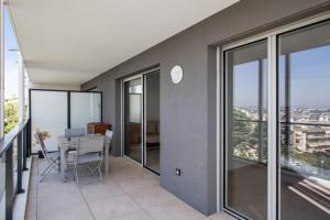 Modern flat with swimming-pool parking and view on the sea - Welkeys