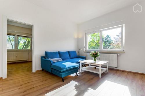 Modern, großzügig, Nahe Rhein & Waldpark