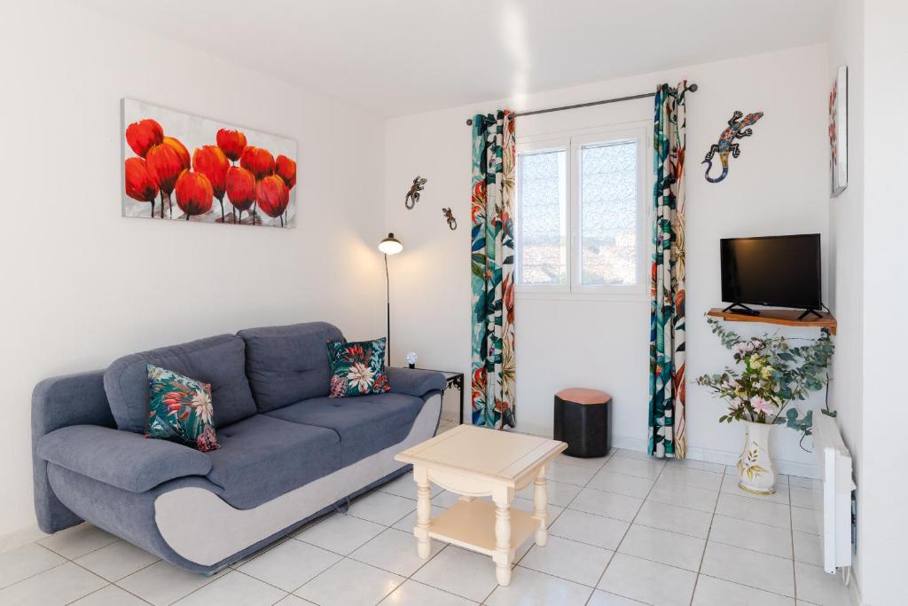 Modern Holiday apartment with sea view, Plougasnou 29630 Plougasnou