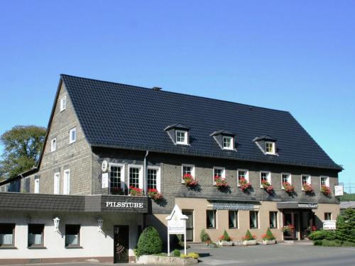 Modern holiday home in Sauerland with private restaurant and beer garden