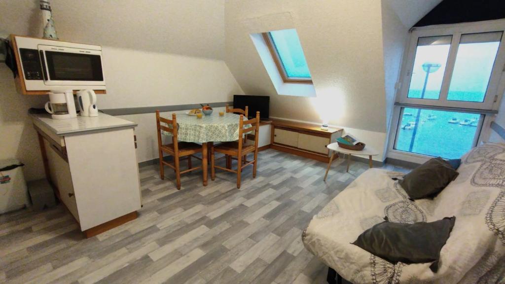 Modern loft down town 09000 Foix