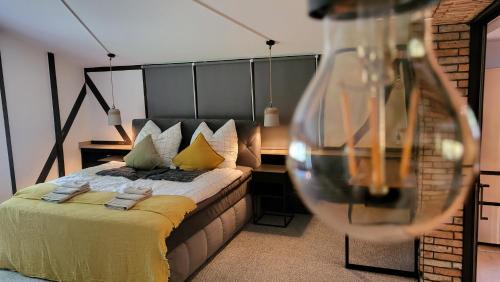 Modern Loft near City, free parking, fast wifi
