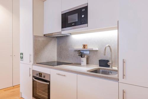Modern Rustic Flat in Santos by LovelyStay
