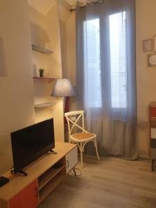 Appartement Modern Studio Centre Ville D'avignon 41, place principale 84000 Avignon Provence-Alpes-Côte d\'Azur