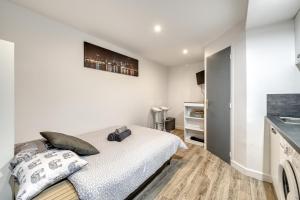 Modern studio for 2 persons near la Bastille