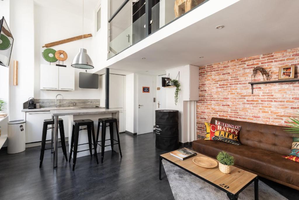Modern studio in central Lyon